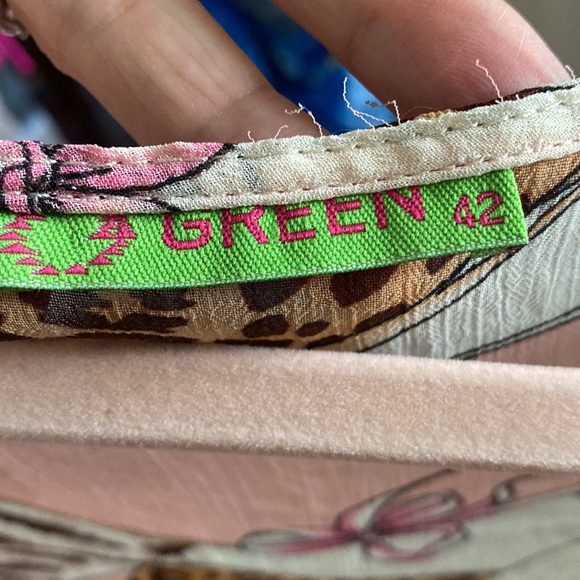 22. Silk “Green” tunic top - Picture 6 of 9